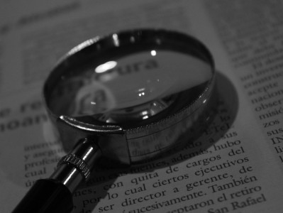 热点新闻背后的深度解析，洞察社会现象与观点交锋