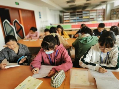 海门图书馆工作待遇分析与建议