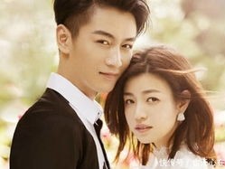 陈晓醉酒后被搀扶走路疑似与陈妍希婚变有关