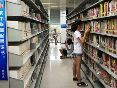 考研学生在图书馆的日常
