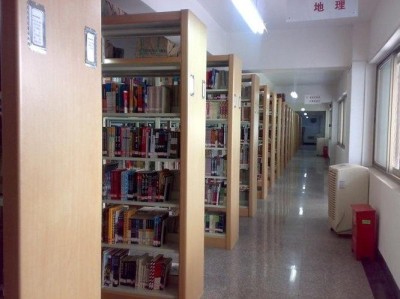 图书馆必备设备
