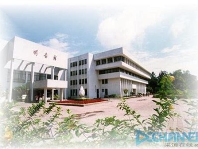 华南理工大学图书馆在哪查论文