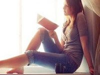 图书馆女孩头像