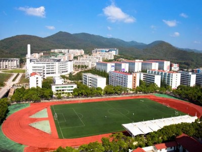 湖北荆楚理工学院教务系统