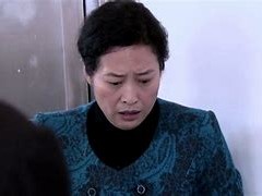 从离婚争议到上海滩传奇一位母亲的逆袭