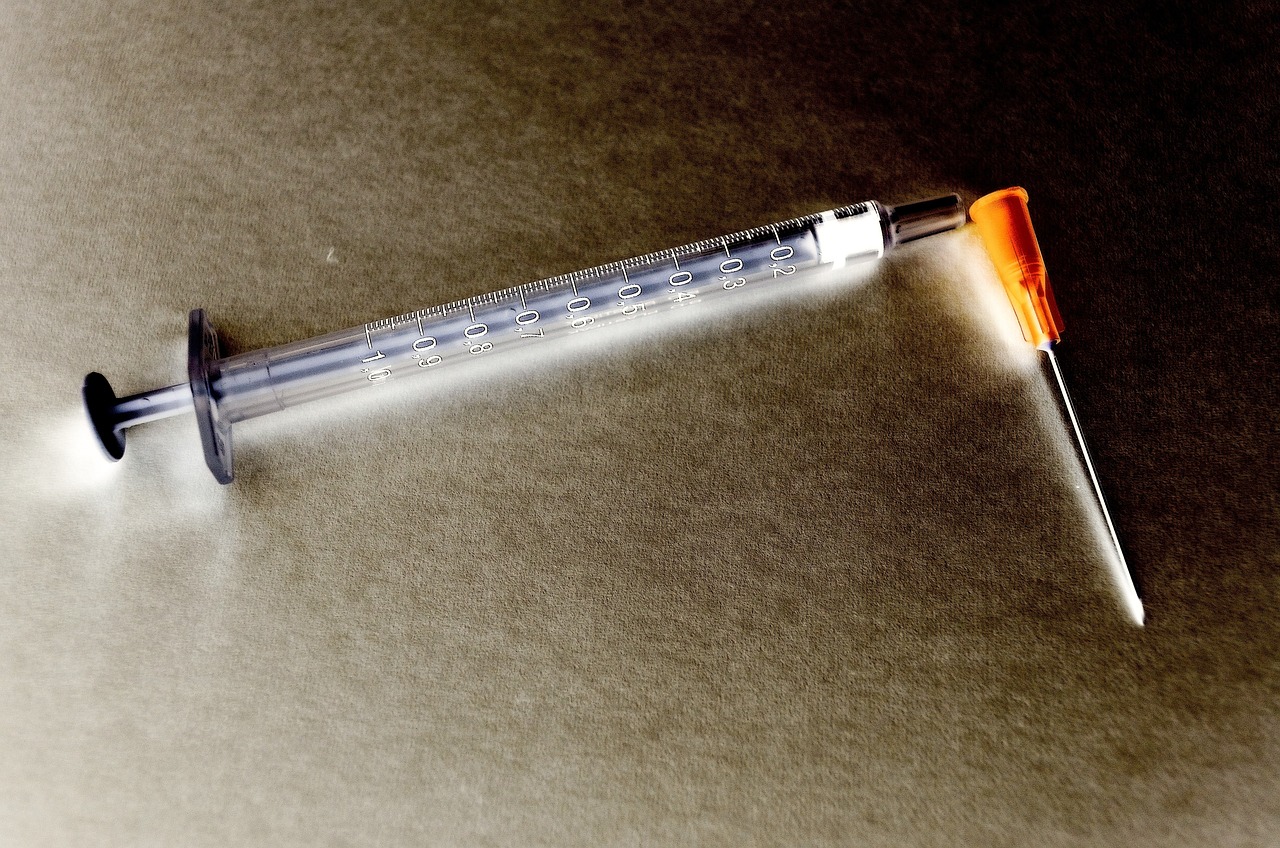 频繁美甲背后的健康隐患——HPV感染风险解析