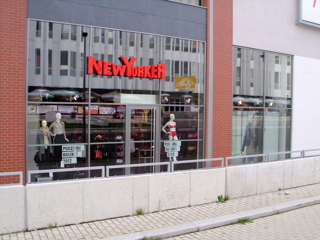 沪上阿姨门店被立案，食品安全警钟长鸣