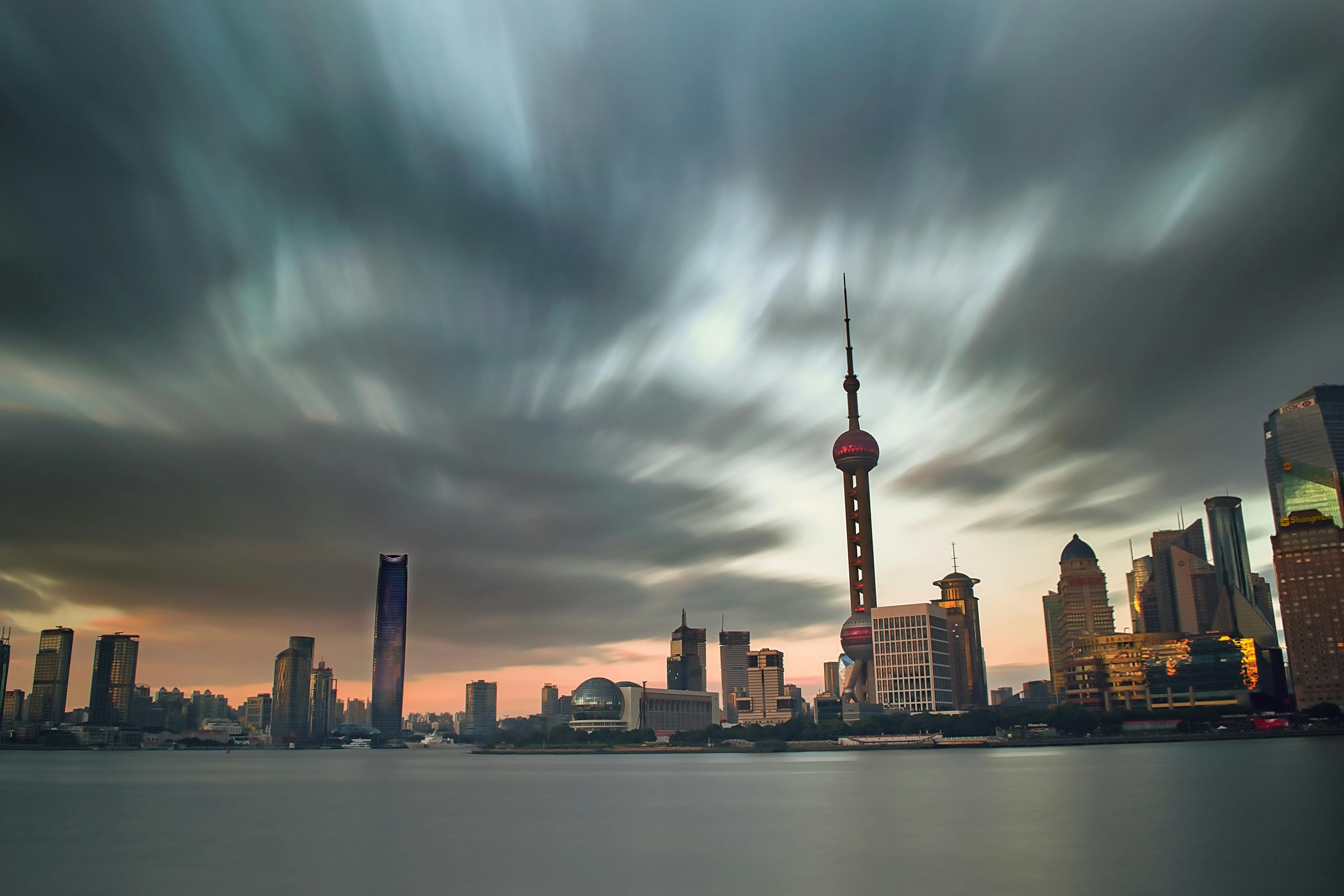 疫情地图上的红绿灯，全国中高风险地区名单全解析